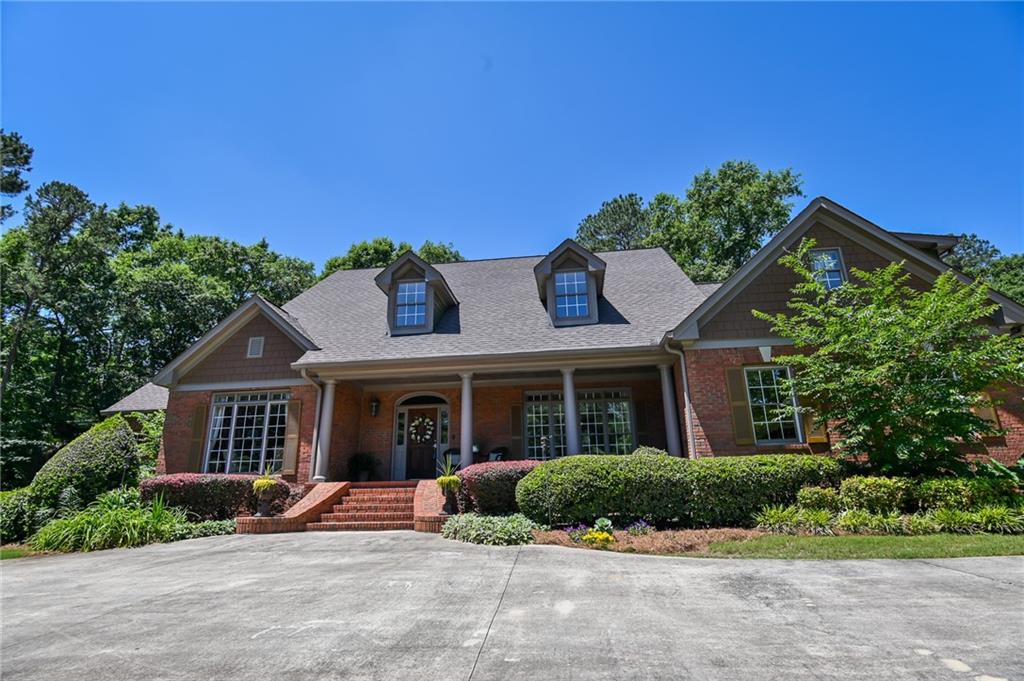 1370 Springwood Drive Northwest